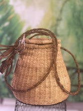 Load image into Gallery viewer, Bolga Pot Basket
